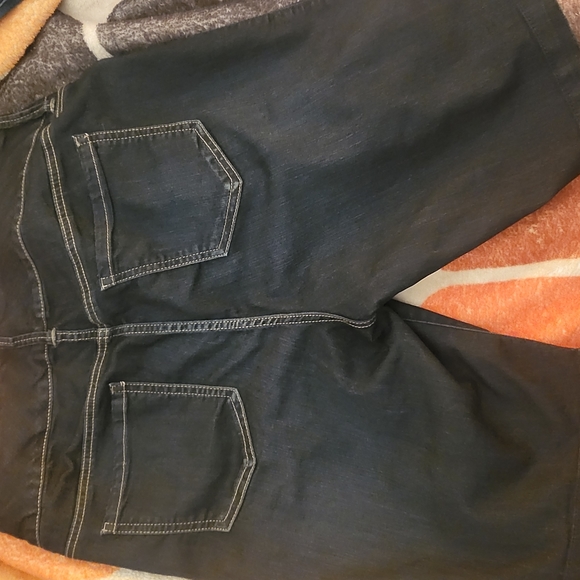 Torrid Dark Wash Bermuda Jean Shorts - Picture 3 of 3
